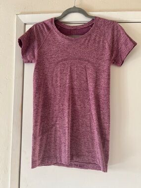 Lululemon Heathered Mauve Active Tee